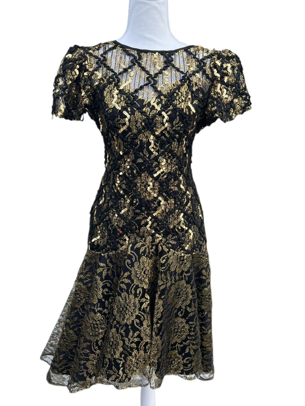 Vintage HW Collections Gold And Black Lace Sequin Formal Dress Gown Size 4